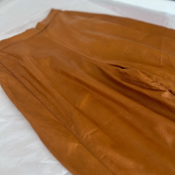 VINTAGE 80s S pleated leather carrot pants camel tan Made in France lined MINT - Picture 11 of 16